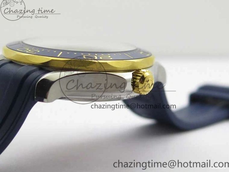 0321 Refined 2018 Seamaster Diver 300M SS YG VSF 1:1 Best Edition YG Bezel Blue Dial on Blue Rubber Strap A 7898